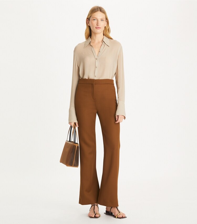 Tory Burch designer pantaloni Pantalone in twill di lana in Mocha Chip parte anteriore su modella