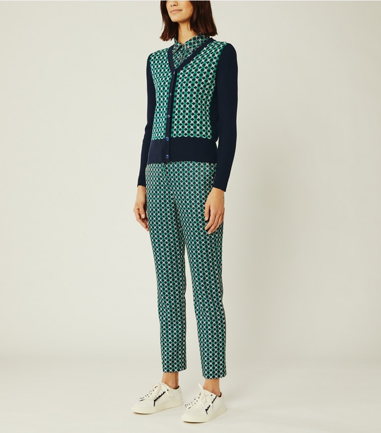 Tory Sport diseñador prendas inferiores Pantalones de golf de sarga Tech estampados en Tory Navy Locking Rings Small frente en modelo