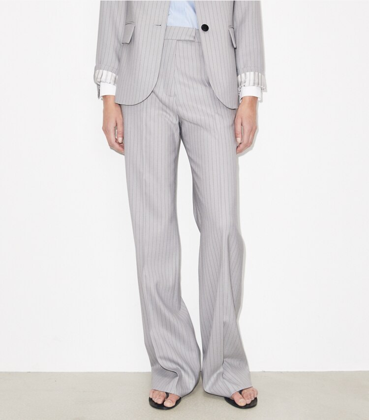 Tory Burch diseñador prendas inferiores Pantalones de viscosa y lana en Dark Gray Pinstripe detalle en modelo