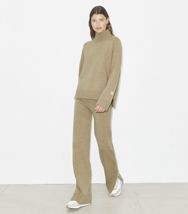 Tory Burch designer pantaloni Pantaloni in maglia di lana in Oatmeal Melange parte anteriore su modella