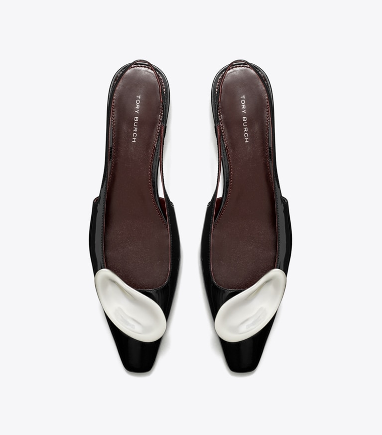 Tory Burch designer フラット パトス スリングバック in PERFECT BLACK / SILVER angle