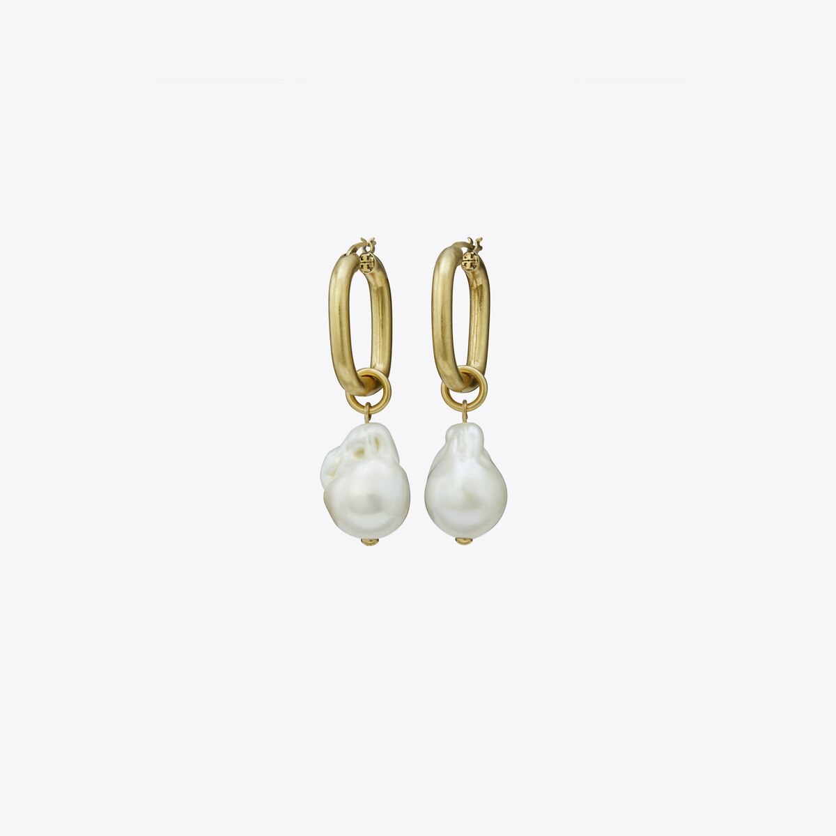 pearl-drop-earring-front.