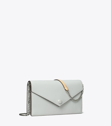Tory Burch designer ミニバッグ ペブル エンベロープ チェーンウォレット in Light Titanium angle