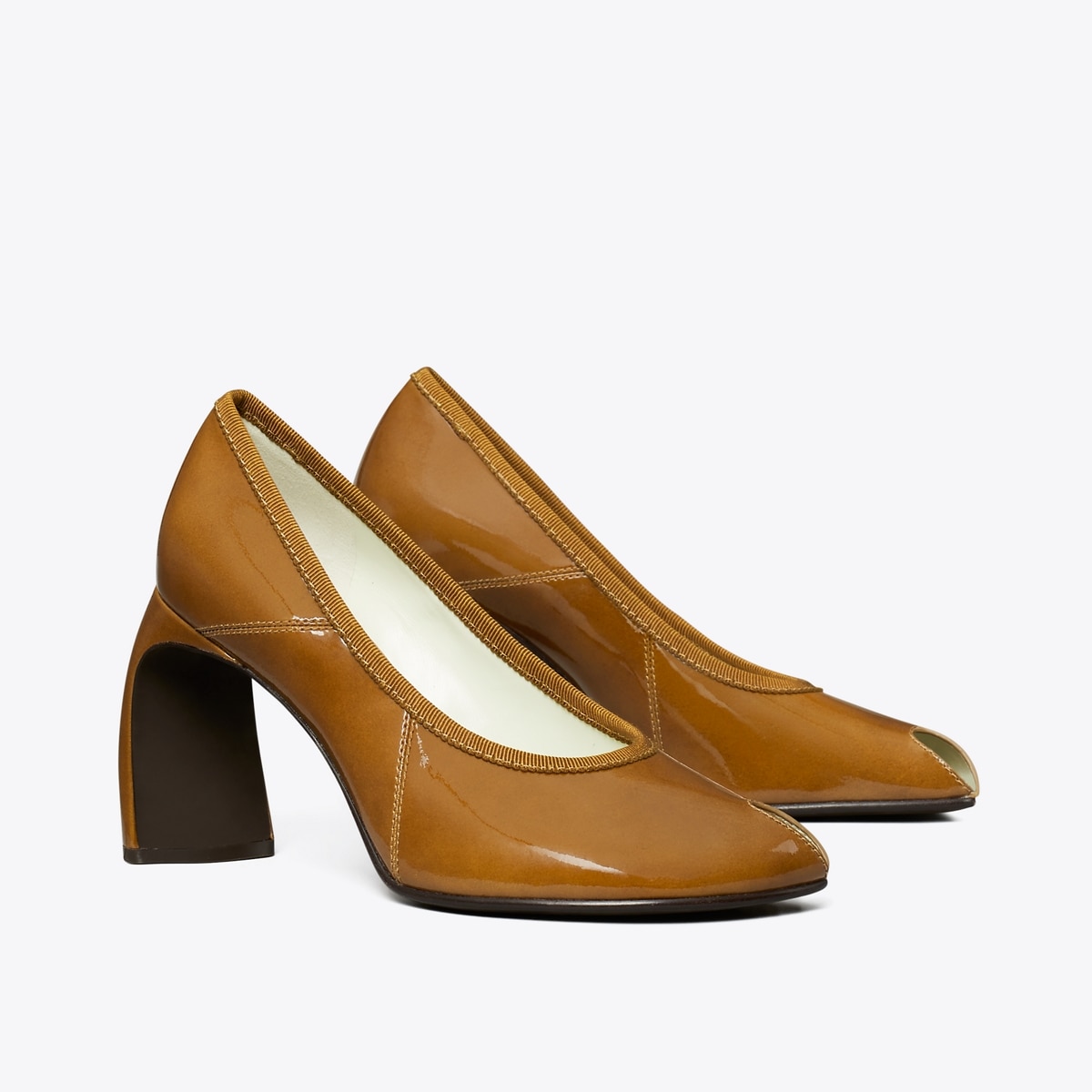 peep-toe-pump-angle.