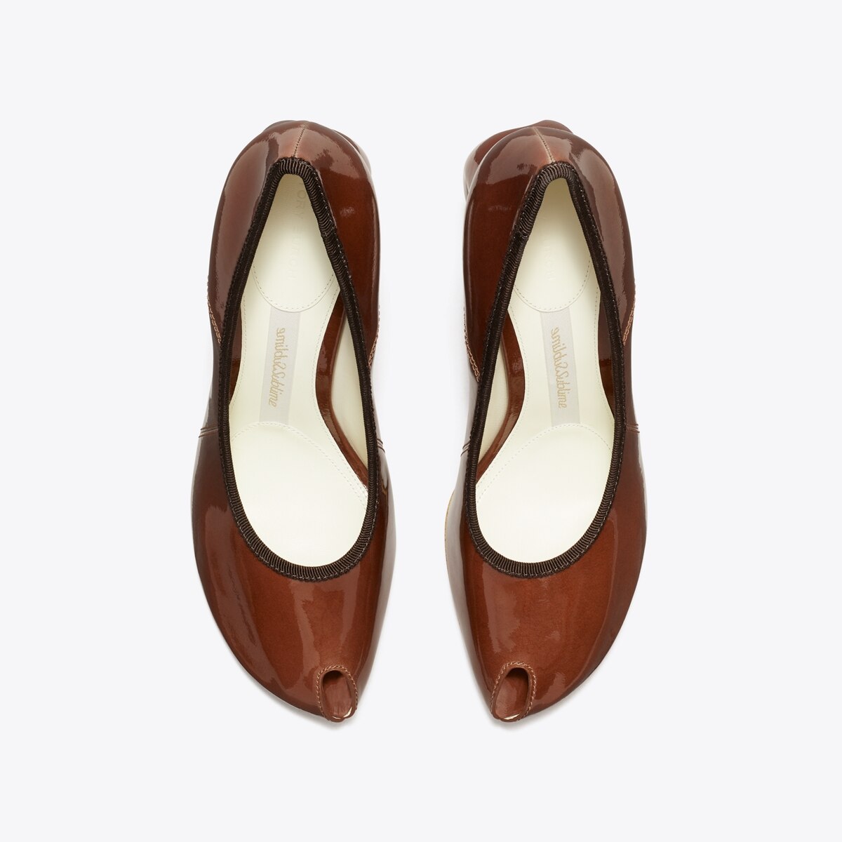 peep-toe-pump-overhead.