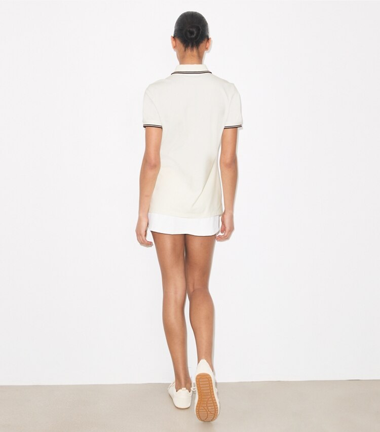 Tory Sport designer トップス パフォーマンス ピケ ハート ポロシャツ in Snow White / Dark Merlot on model back