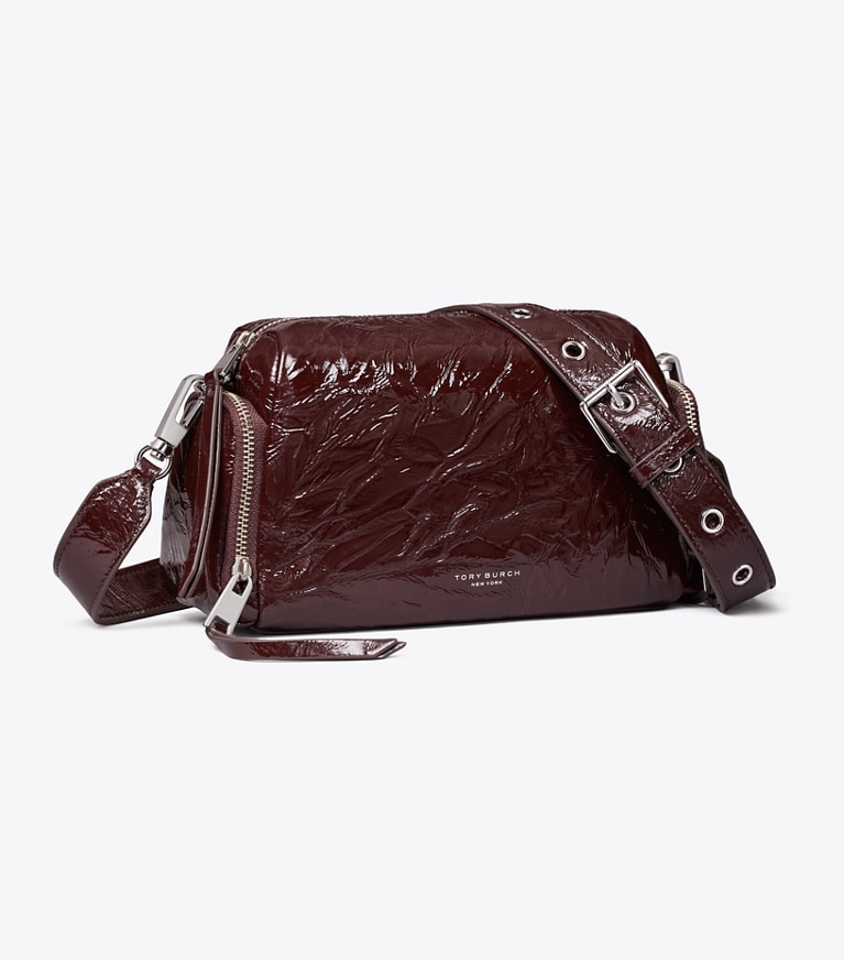 Tory Burch designer クロスボディバッグ ペリー パテント ボイジャー クロスボディバッグ in Albarossa angle