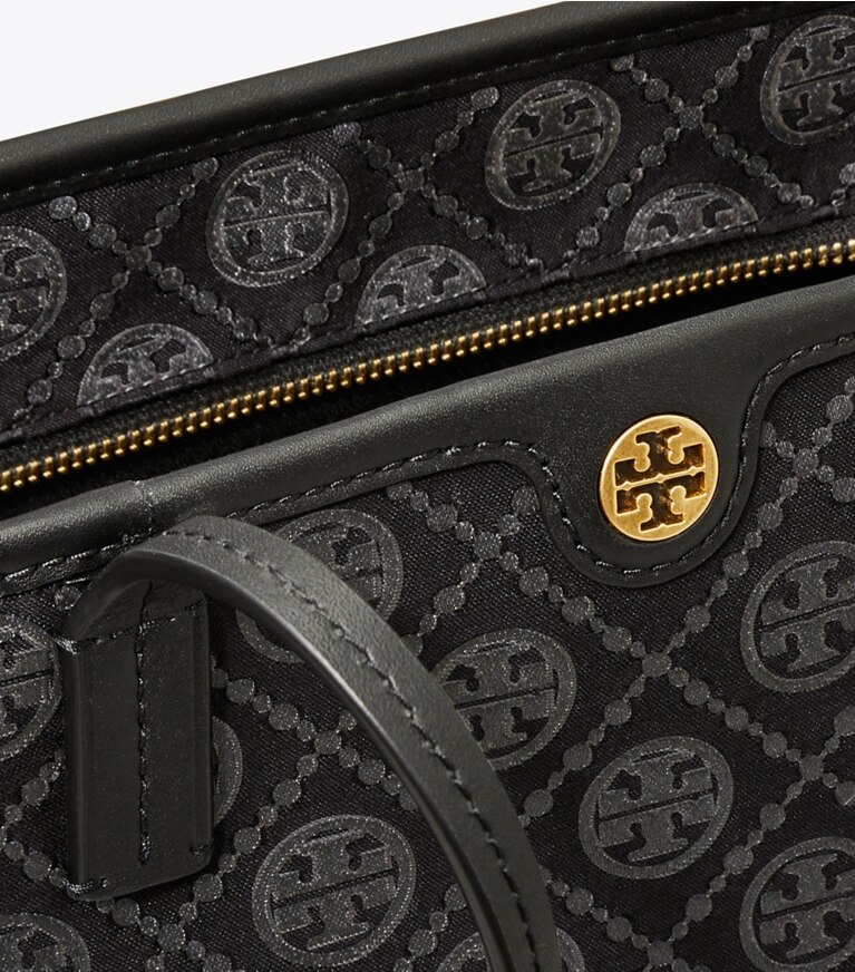 Tory Burch designer cabas Petit cabas zippé T Monogram in Black angle