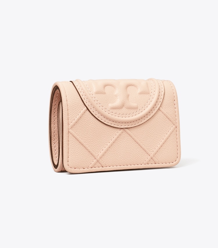 Tory Burch designer portefeuilles Petit portefeuille à rabat Fleming Soft en cuir poli in Pink Dawn angle