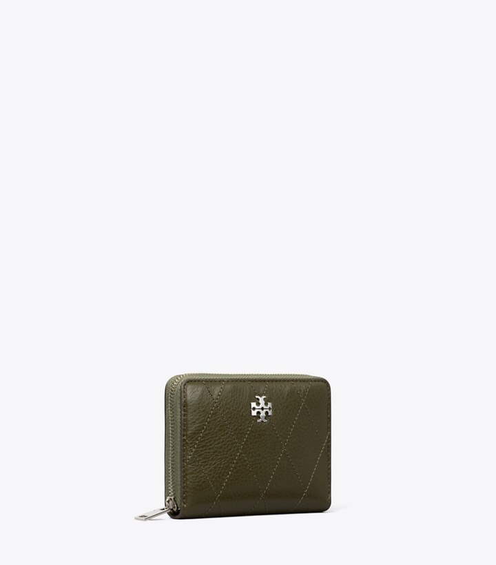 Tory Burch designer portefeuilles Petit portefeuille Charlie matelassé zippé in Dark Olive angle