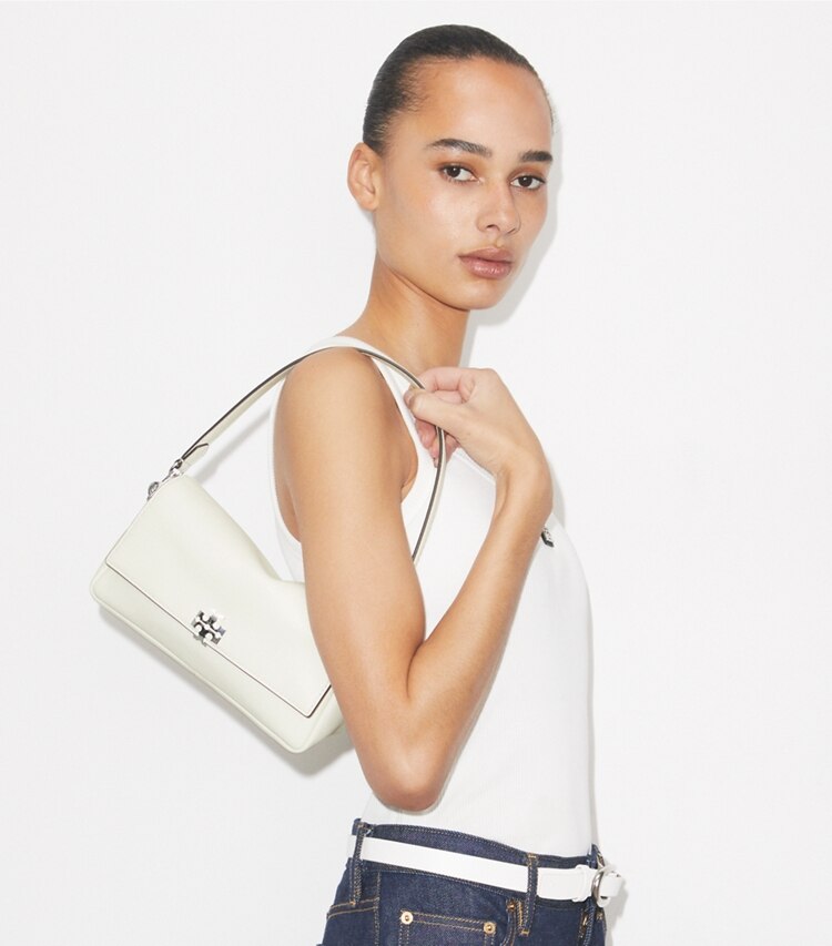 Tory Burch designer sacs porté épaule Petit sac à bandoulière Charlie dans Bianco accessoire sur le modèle