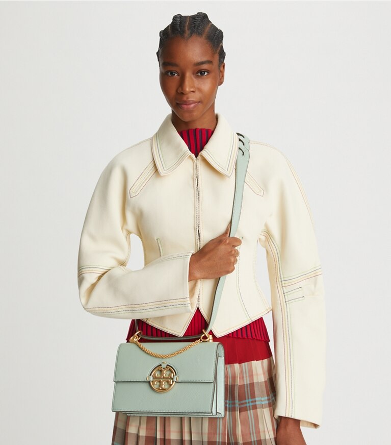Tory Burch designer sacs porté épaule Petit sac à bandoulière Miller dans Blue Celadon accessoire sur le modèle