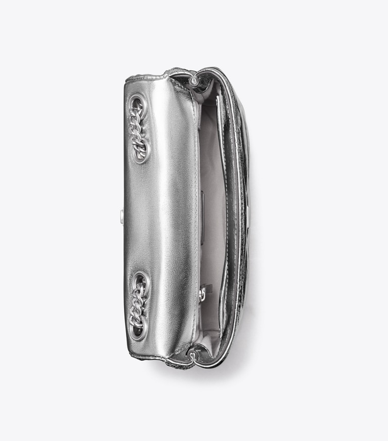 Tory Burch designer sacs porté épaule Petit sac porté épaule convertible Kira en cuir métallisé à matelassage losange in Silver angle