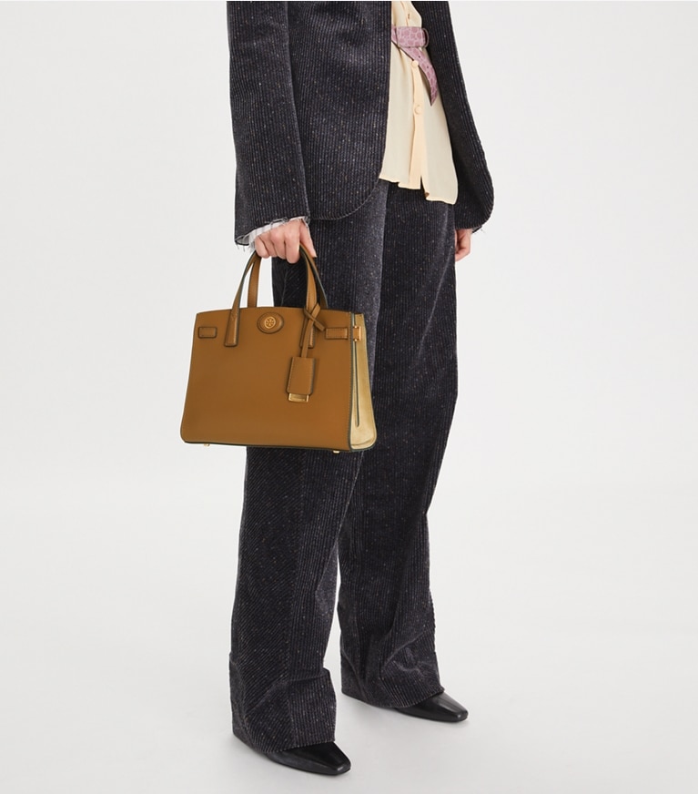 Tory Burch designer sac à main Petit sac Robinson in Tiger'S Eye angle