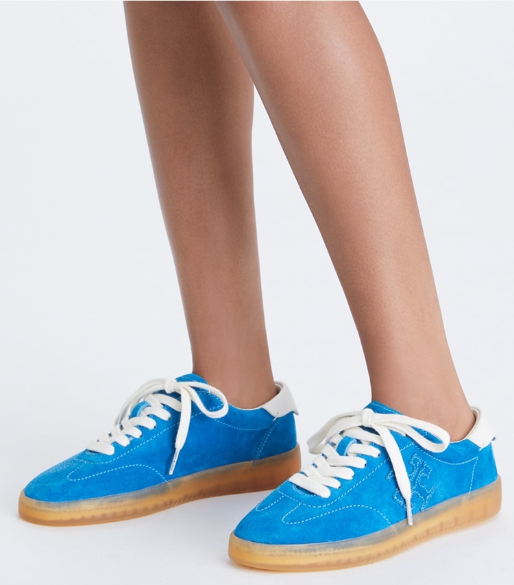 Tory Burch designer sneakers Phoenix Sneaker in BLUE AZURE / BLUE AZURE / WHITE additional on model
