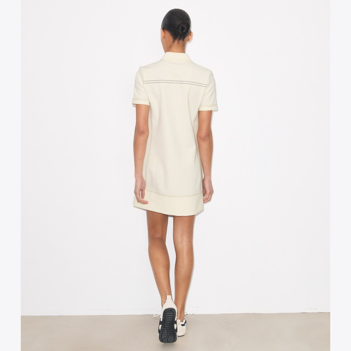 Tory Burch Women's Pick Stitch Stretch Polo Dress in New Ivory, size 2