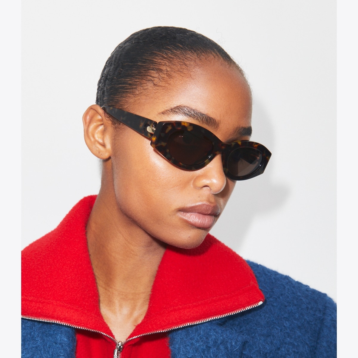 Tory Burch サングラス Pierced Oval Sunglasses: Women's Designer Sunglasses & Eyewear