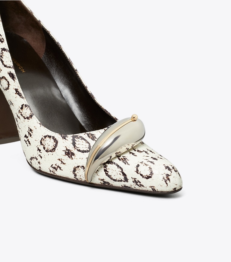 Tory Burch designer heels Pierced Pump in BLACK / WHITE ROCCIA / SILVER angle