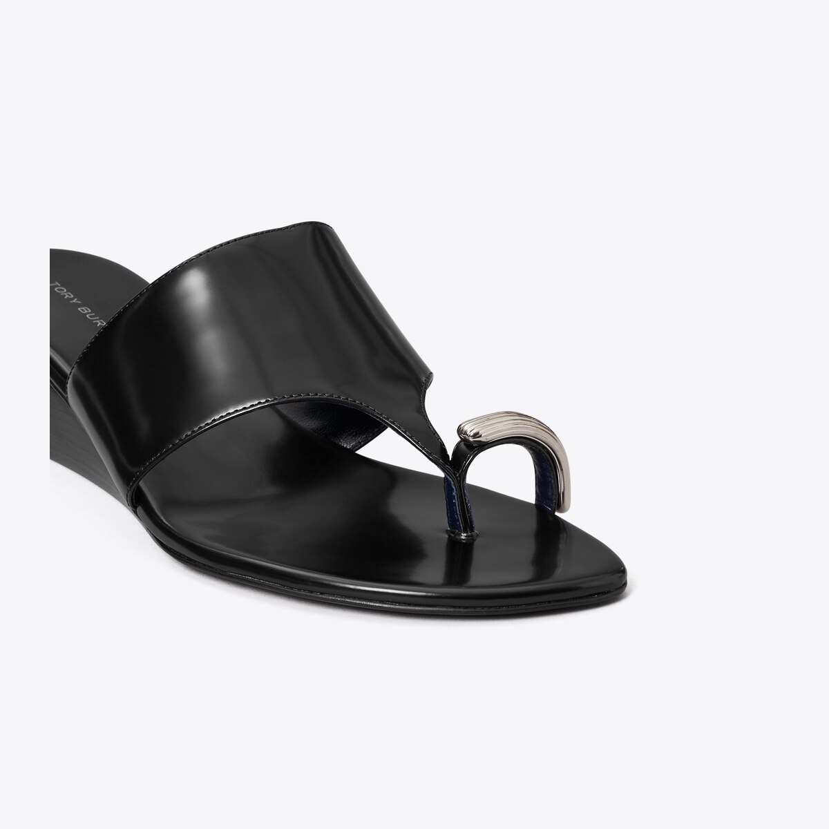 PIERCED WEDGE SANDAL - thumbnail 4