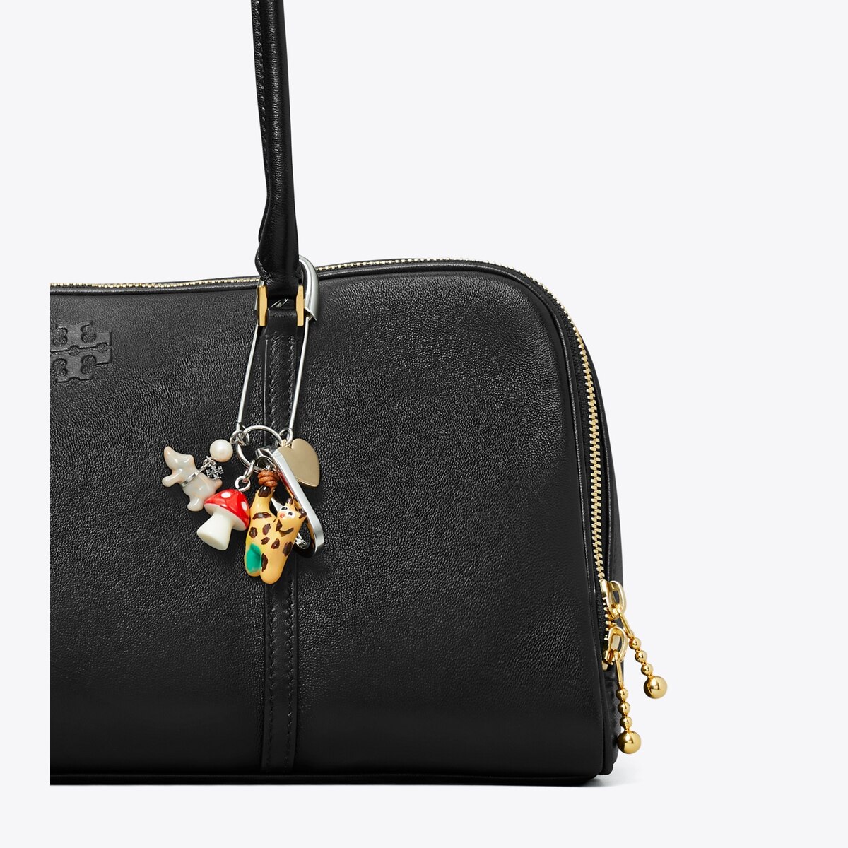 piggie-bag-charm-detail.