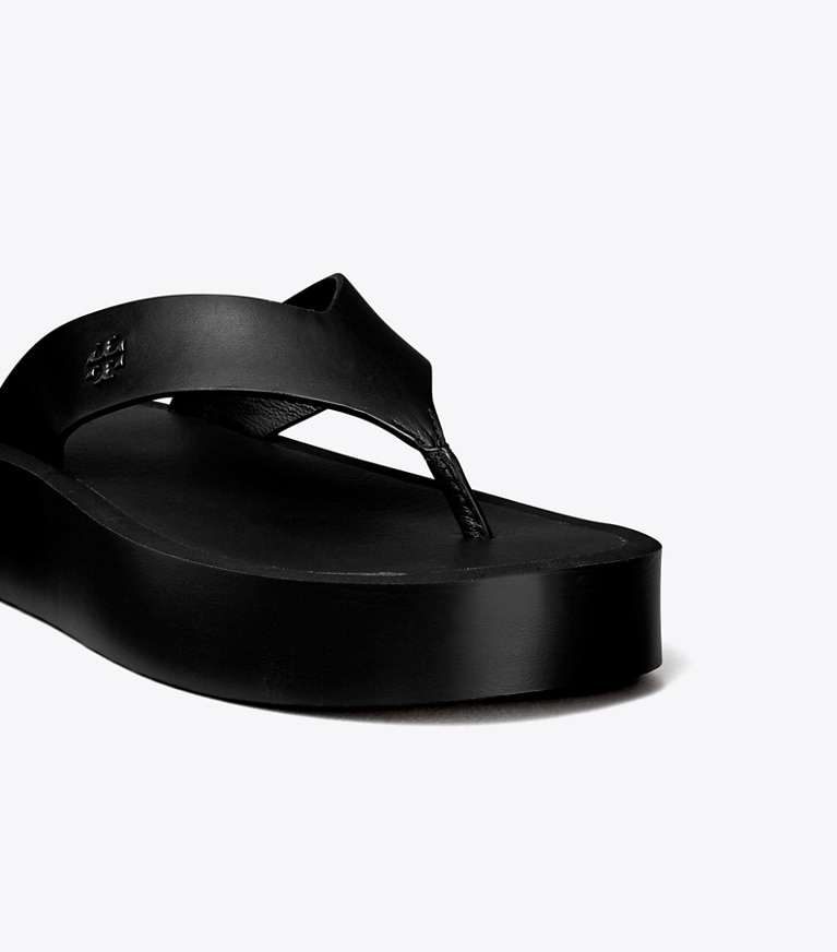 Tory Burch designer サンダル プラットフォーム ビーチサンダル in Black / Black angle