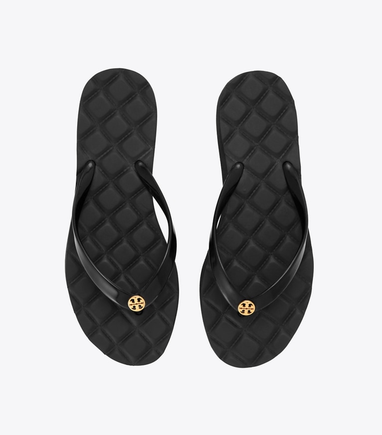 Tory Burch designer サンダル キルト ビーチサンダル in PERFECT BLACK / PERFECT BLACK angle