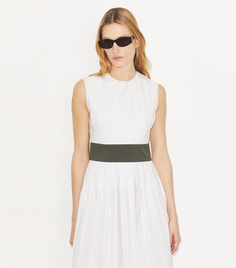 Tory Burch designer dresses Pleated Poplin Dress in White on model detail