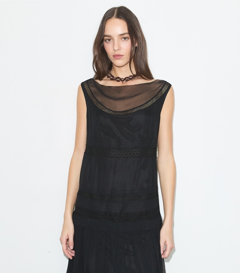 Tory Burch designer dresses Pleated Silk Lace Dress in BLACK on model detail