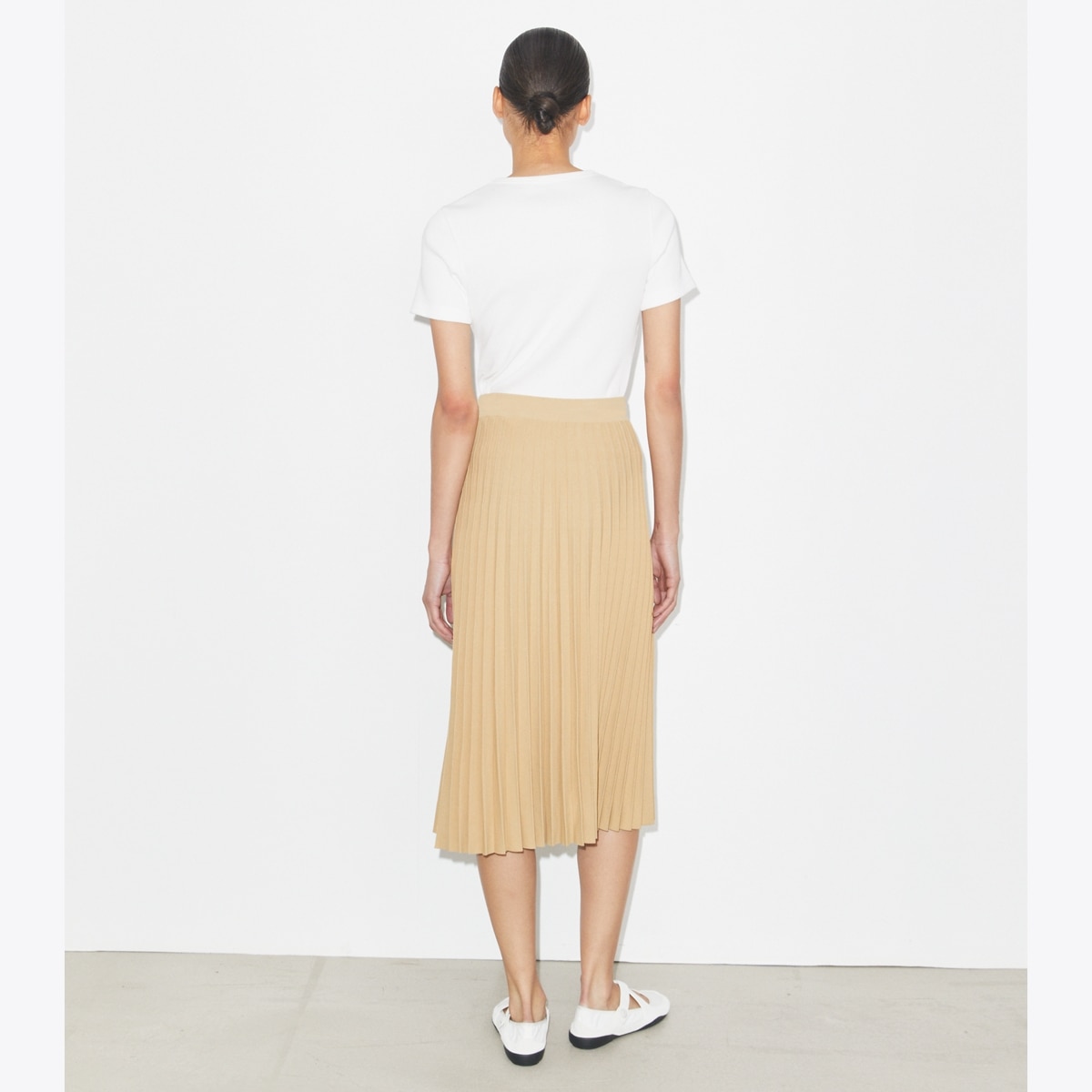 PLEATED VISCOSE SKIRT - thumbnail 3