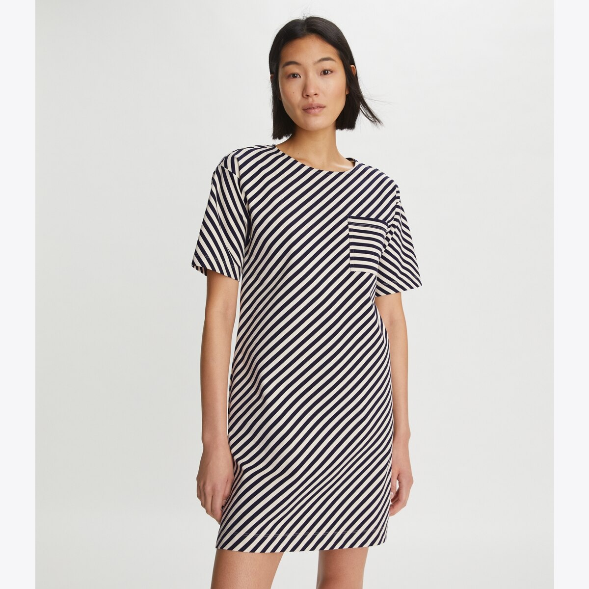 pocket-stripe-t-shirt-dress-on