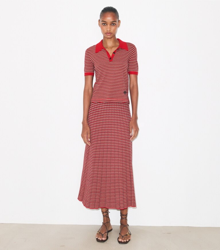 Tory Burch diseñador suéteres Polo de viscosa a rayas en Red / Navy / Ivory frente en modelo