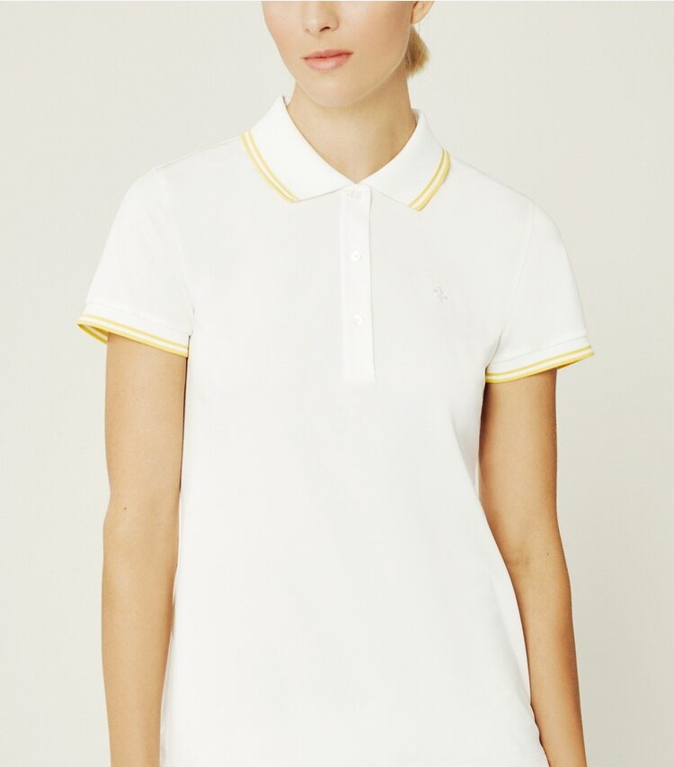 Tory Sport designer hauts Polo en piqué technique dans Snow White/Sundance détail sur modèle