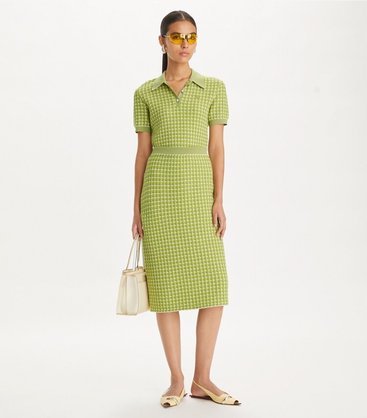 Tory Burch designer sweaters Polo jacquard in Dark Mint sur mannequin, devant