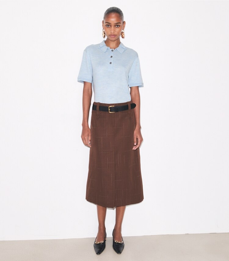 Tory Burch designer maglioni Polo oversize in seta in Light Blue parte anteriore su modella