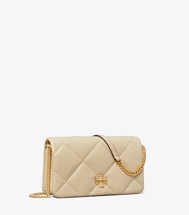 Tory Burch designer mini bags Portafoglio con catena Kira con trapuntatura a diamante in Light Stone angle