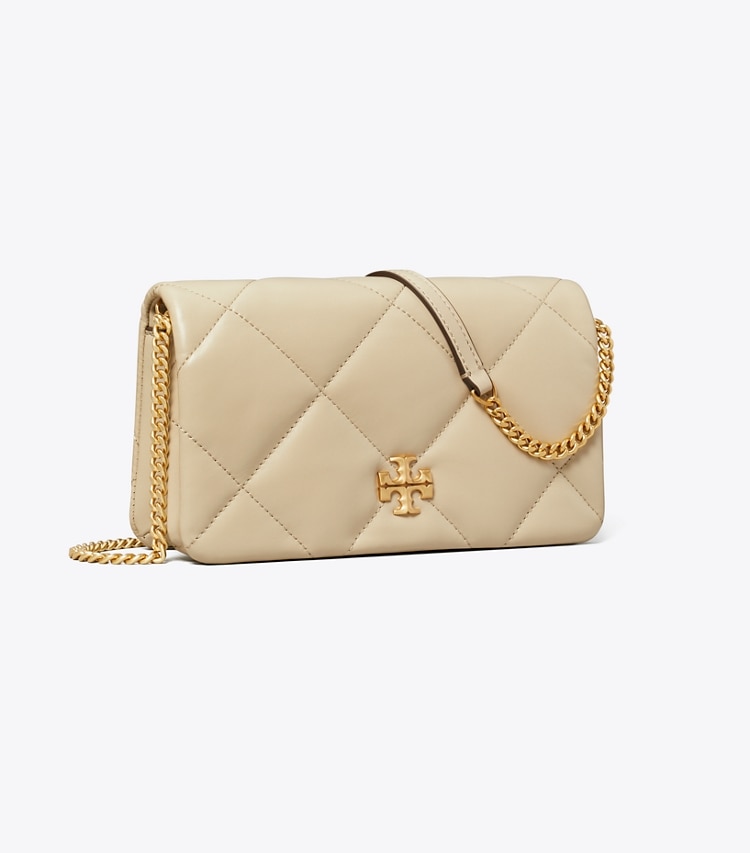Tory Burch designer mini bags Portafoglio con catena Kira con trapuntatura a diamante in Light Stone angle
