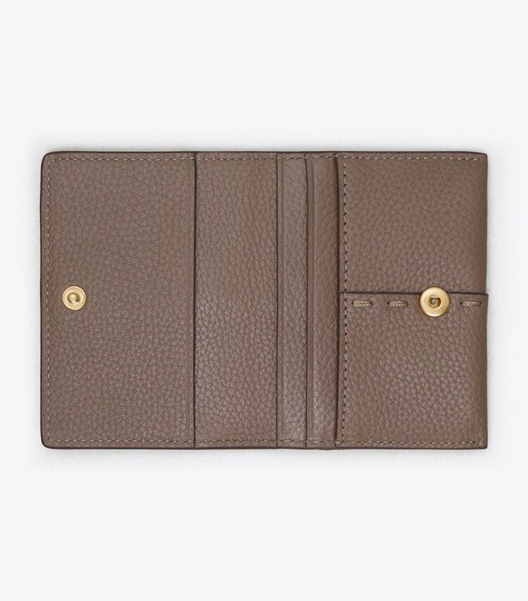 Tory Burch designer portes-cartes Porte-cartes à rabat McGraw in Silver Maple dessus