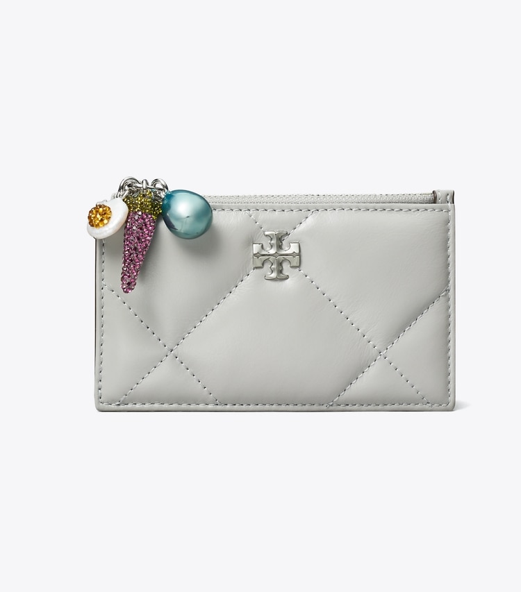 Tory Burch designer portes-cartes Porte-cartes zippé avec breloque Kira Diamond Quilt dans Gray de face