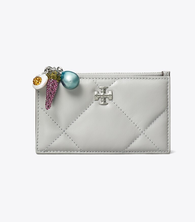 Tory Burch designer portes-cartes Porte-cartes zippé avec breloque Kira Diamond Quilt dans Gray de face