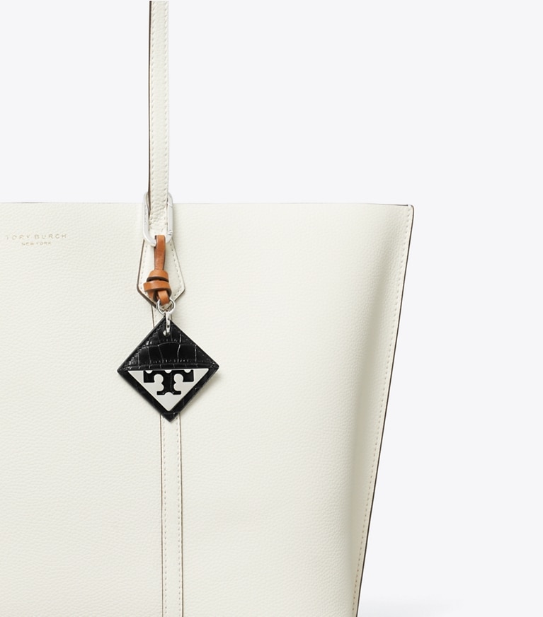 Tory Burch designer bijoux de sac et porte-clés Porte-clés charm avec logo caché et motif croco embossé in Black front