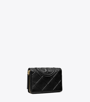 Tory Burch designer portefeuilles Portefeuille à deux volets Fleming en cuir souple in Black angle