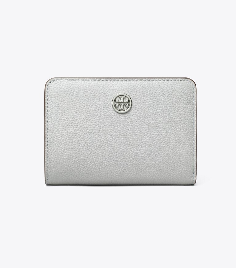 Tory Burch designer portefeuilles Portefeuille à deux volets Robinson en cuir grainé dans Light Granite de face