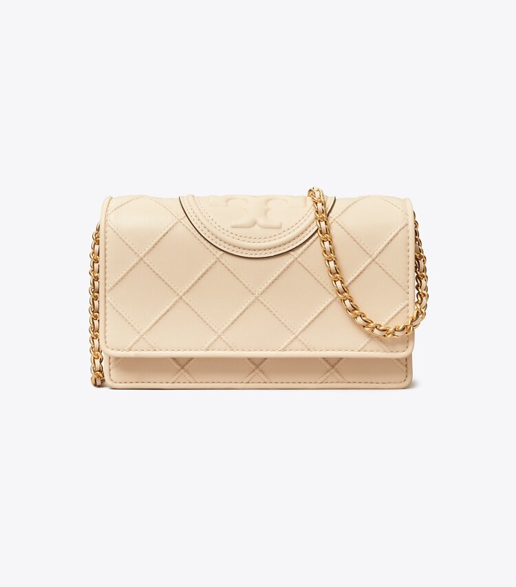 Tory Burch designer mini sacs Portefeuille chaîne Fleming en cuir souple in New Cream front