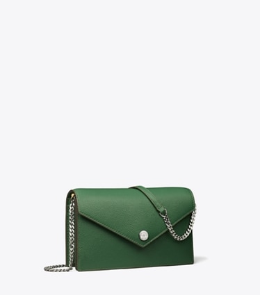 Tory Burch designer mini sacs Portefeuille enveloppe en cuir grainé avec chaîne in Dark Kale angle