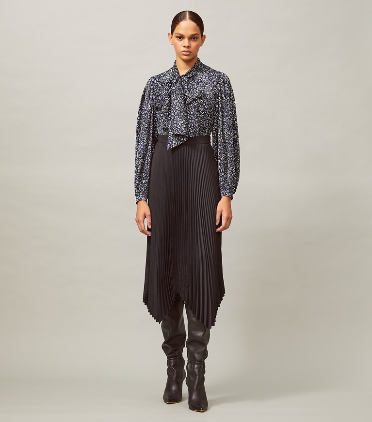 Tory Burch designer tops Printed Bow Blouse in Midnight Teapot front