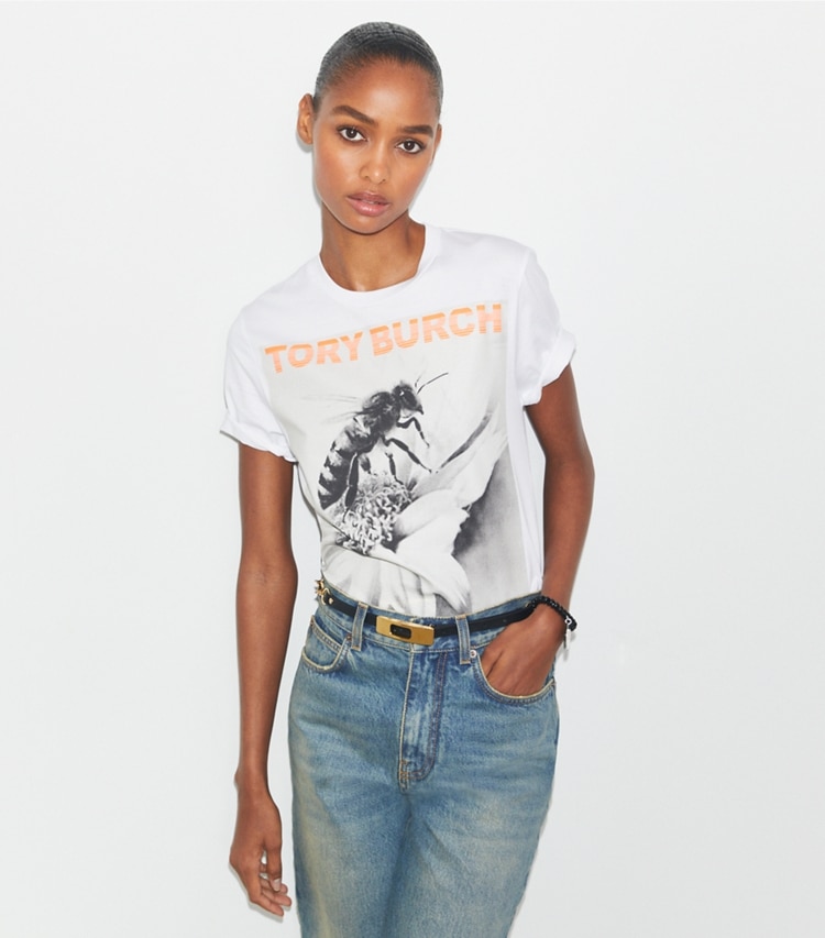 Tory Burch designer tops Printed Cotton T-Shirt in WHITE /  Gray Bee on model detail