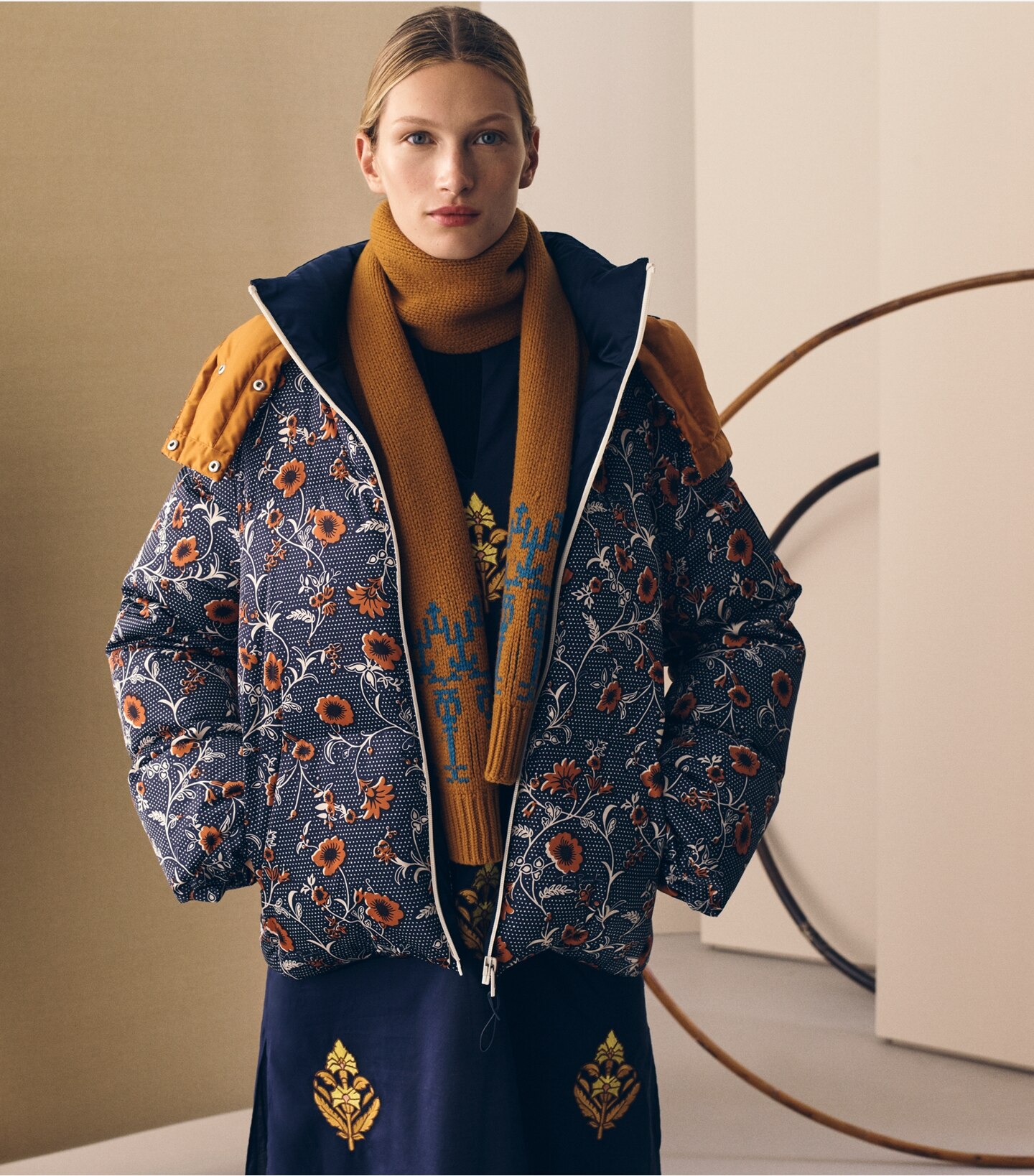 Printed Hooded Down Jacket