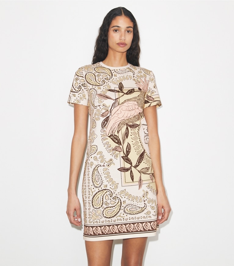 Tory Burch designer dresses Printed Jersey T-Shirt Dress in Pink Cockatoo on model detail