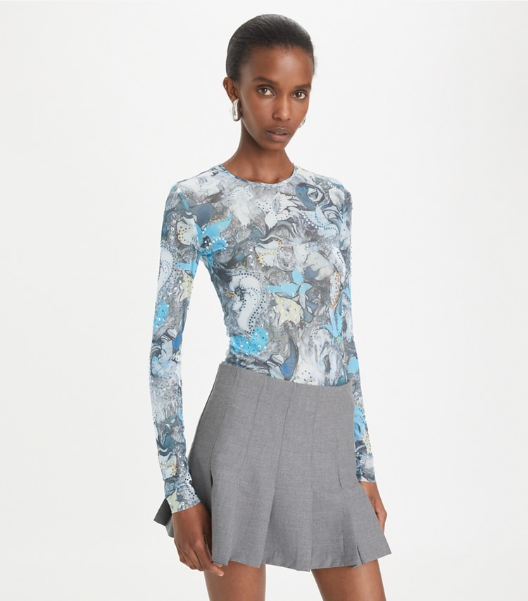 Tory Burch designer tops Printed Mesh Crewneck in Blue Abstract Floral on model detail