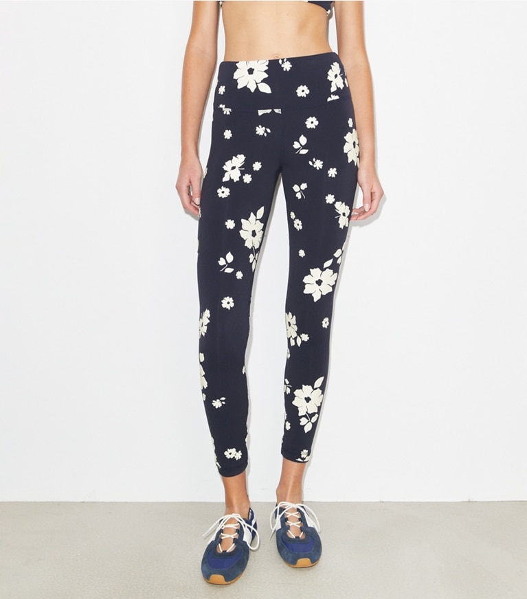 Tory Burch designer bottoms Printed Nylon Legging in Medium Navy Contrast Floral on model detail